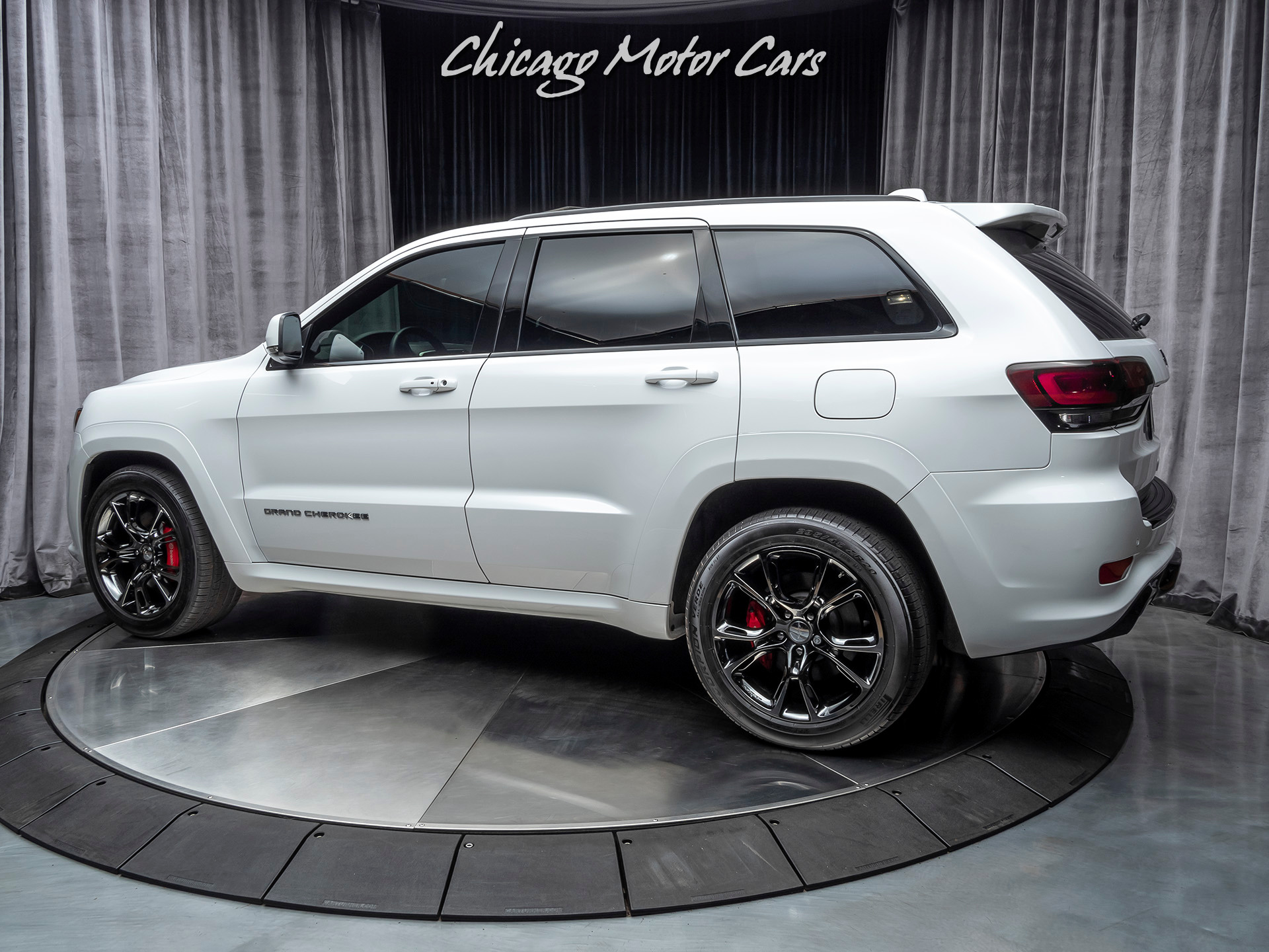 2016 Jeep Grand Cherokee SRT 4WD SUV HIGH PERFORMANCE AUDIO! - Inventory