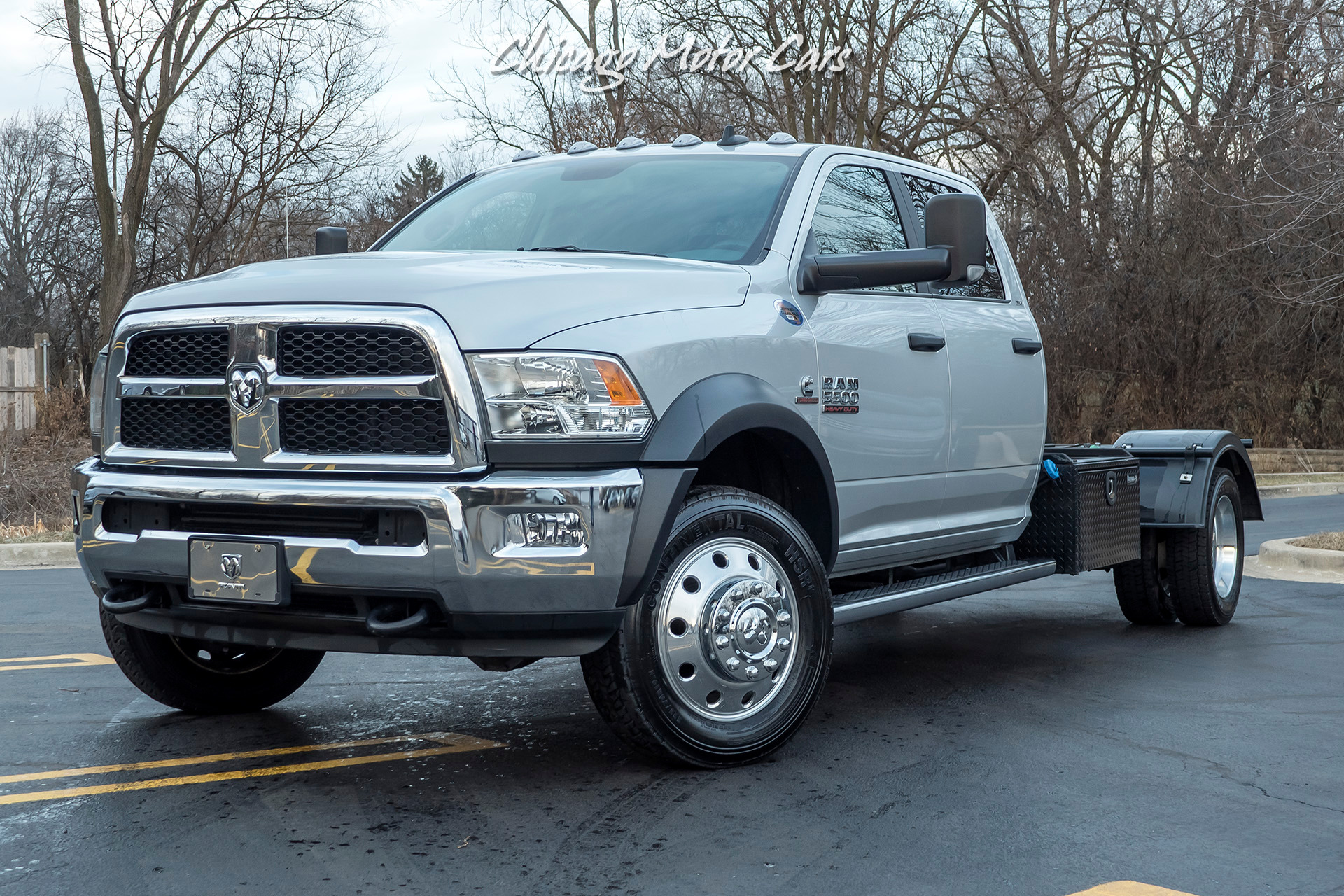 Dodge 5500 Crew Cab