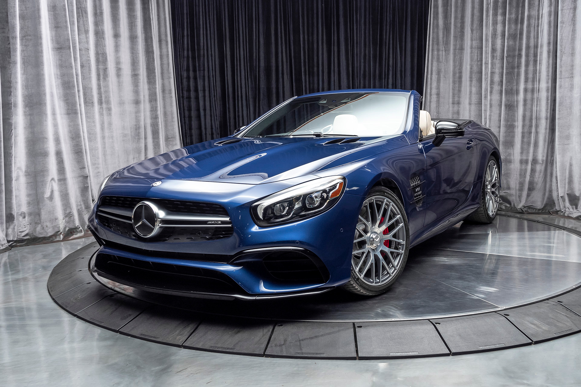 2017 Mercedes-Benz SL63 AMG Convertible MSRP $162k AMG Night Styling ...