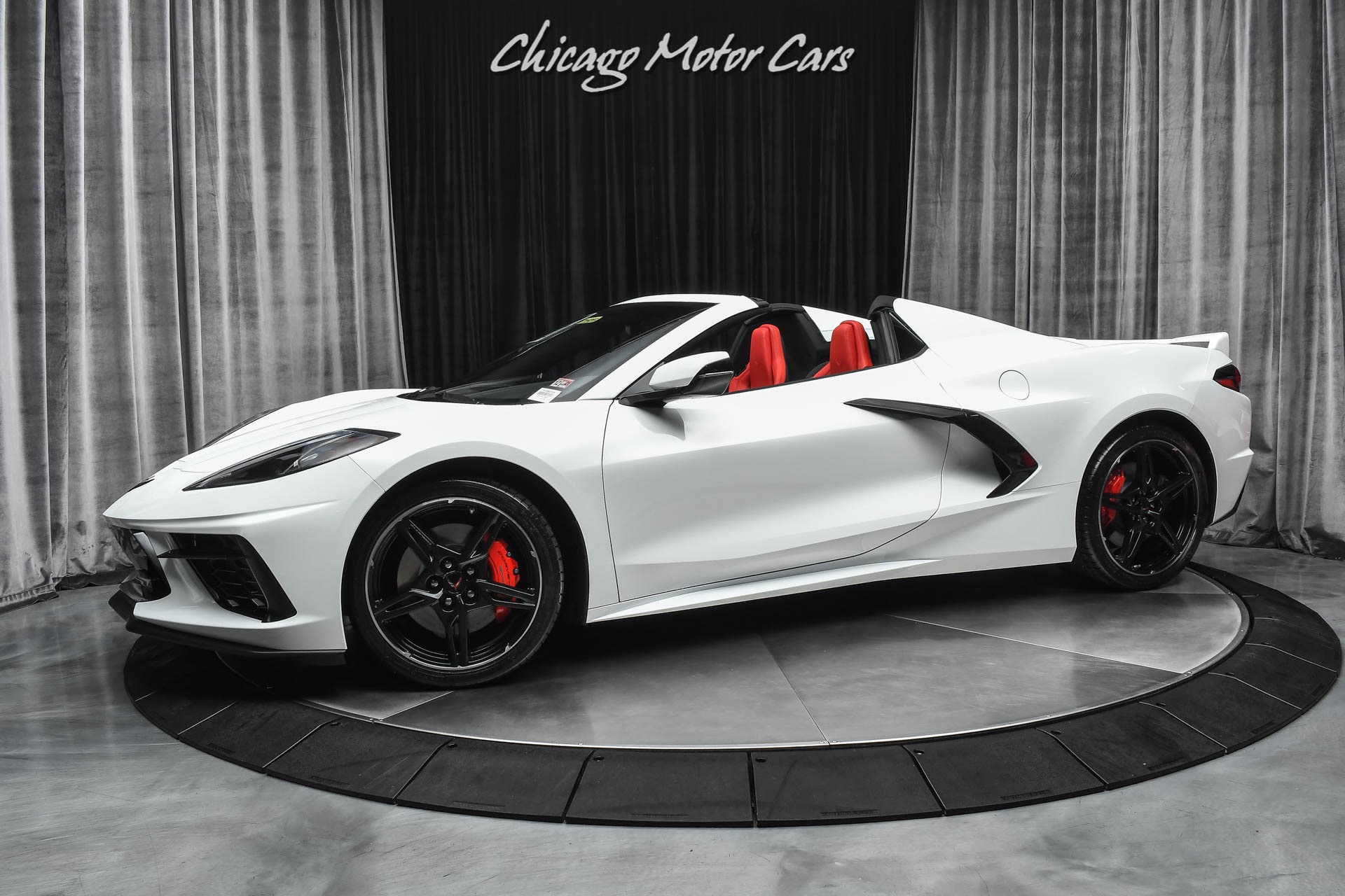 2021 Chevrolet Corvette Stingray Z51 Convertible White on Red