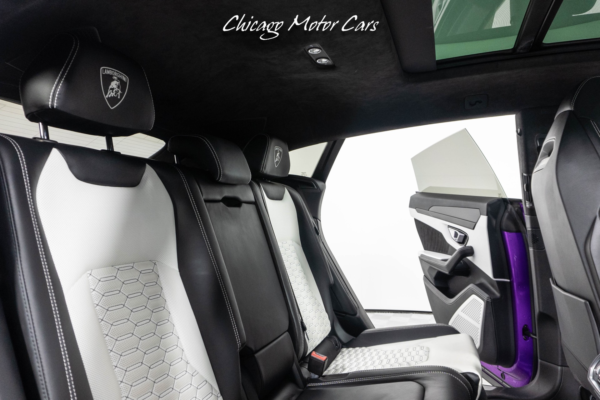 2021 Urus SUV Stunning RARE Viola Parsifae! 4k Miles HARD