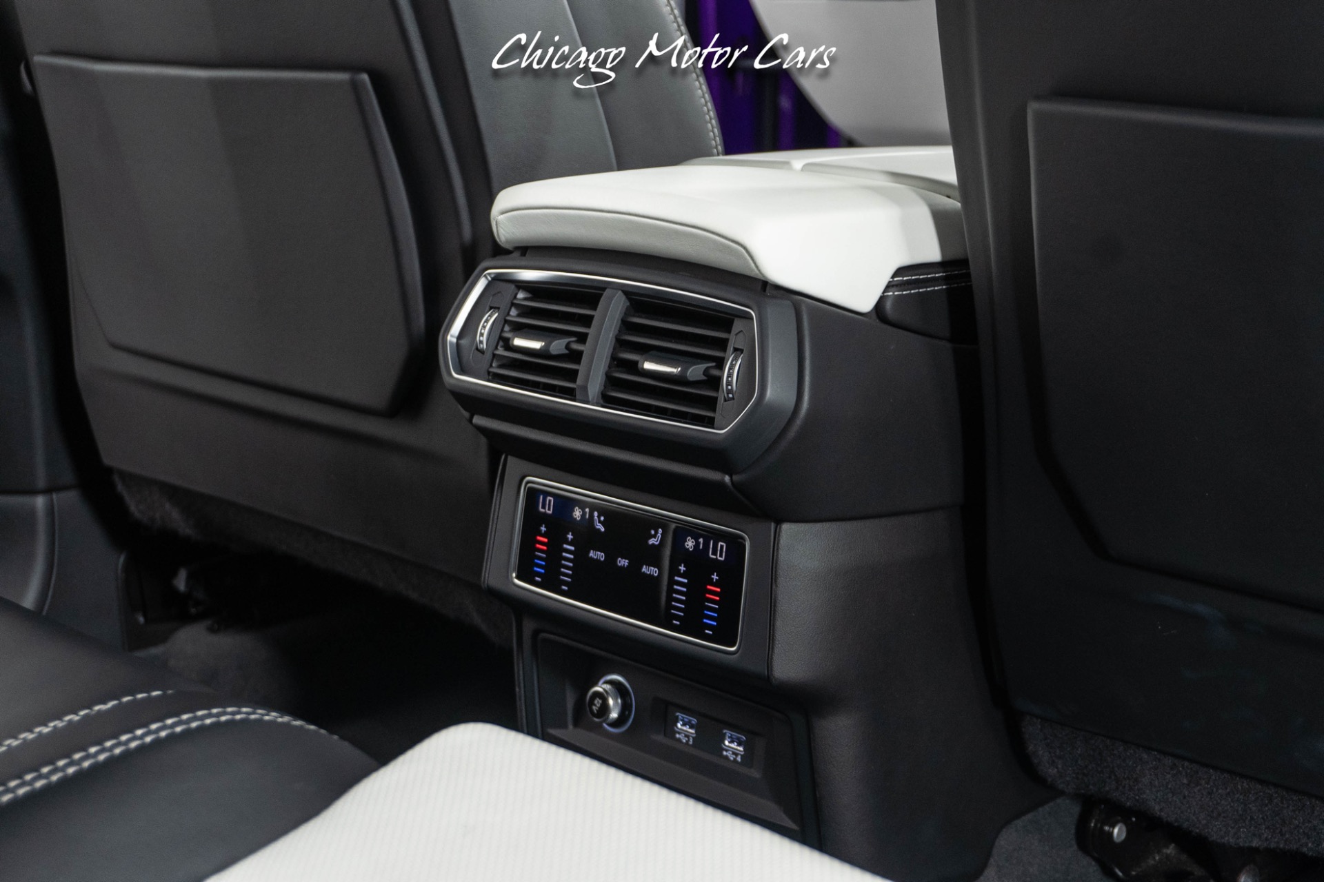 2021 Urus SUV Stunning RARE Viola Parsifae! 4k Miles HARD